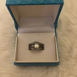 Maui Divers Real Pearl from Oyster Silver Ring with crystals